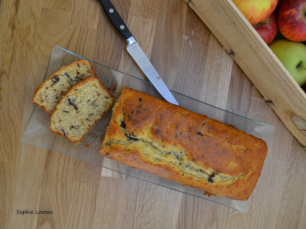 Cake aux bananes, amandes et pépites de chocolat