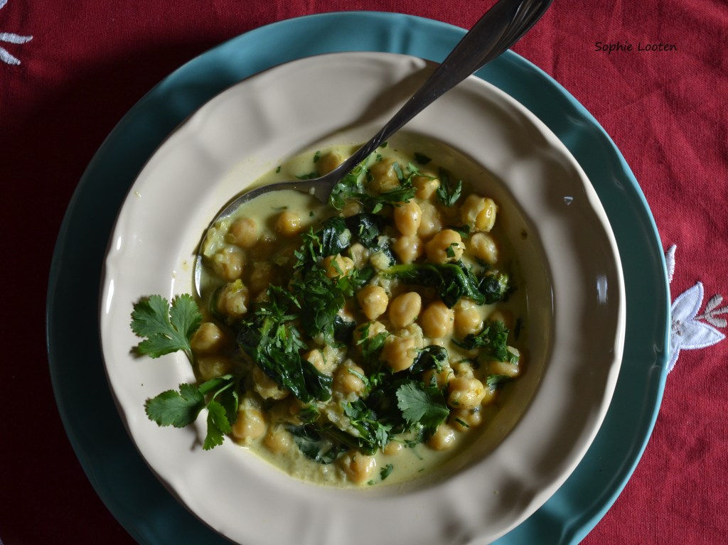 Curry végétalien aux pois-chiches