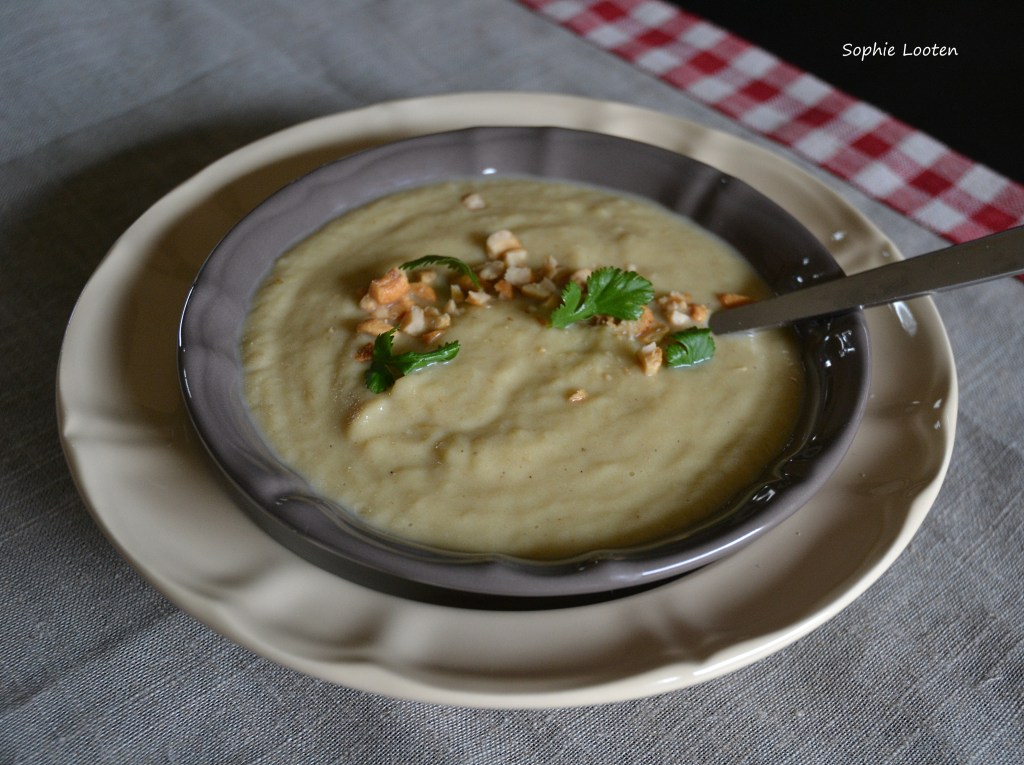 Crème de panais à l’ail