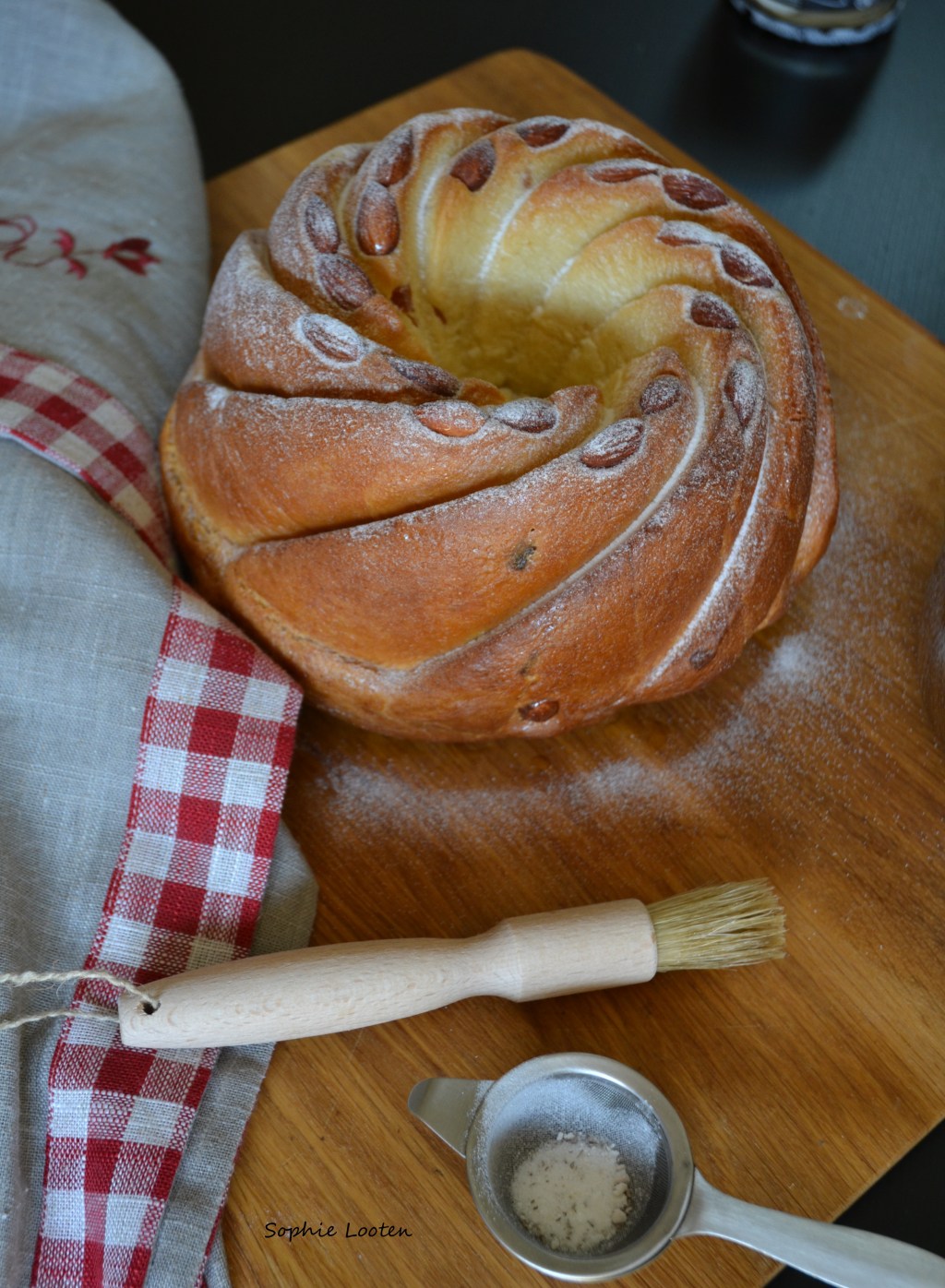 Kouglof aux abricots