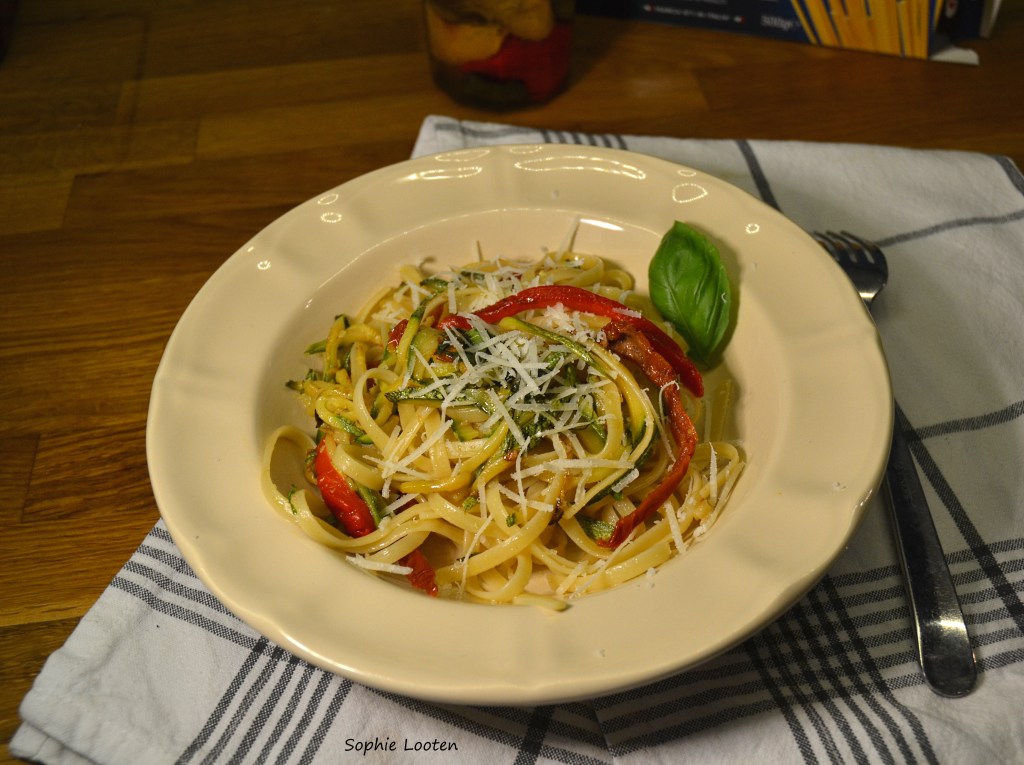 Linguinis aux légumes du&nbsp;soleil